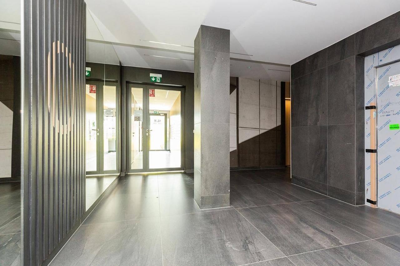 Easy & Comfortable, With Balcony, Very Close To The Center Warsaw Exterior photo