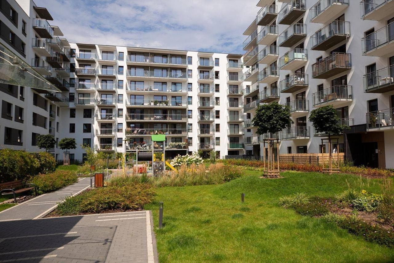 Easy & Comfortable, With Balcony, Very Close To The Center Warsaw Exterior photo